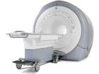 GE Signa HDe 1.5T — Томограф бюджетного класса для рутинных исследований. Этот высокопроизводительный МР-томограф с коротким туннелем предназначен для нейрологический, кардиологических, ангиологических, абдоминальных и ортопедических исследований, а также
